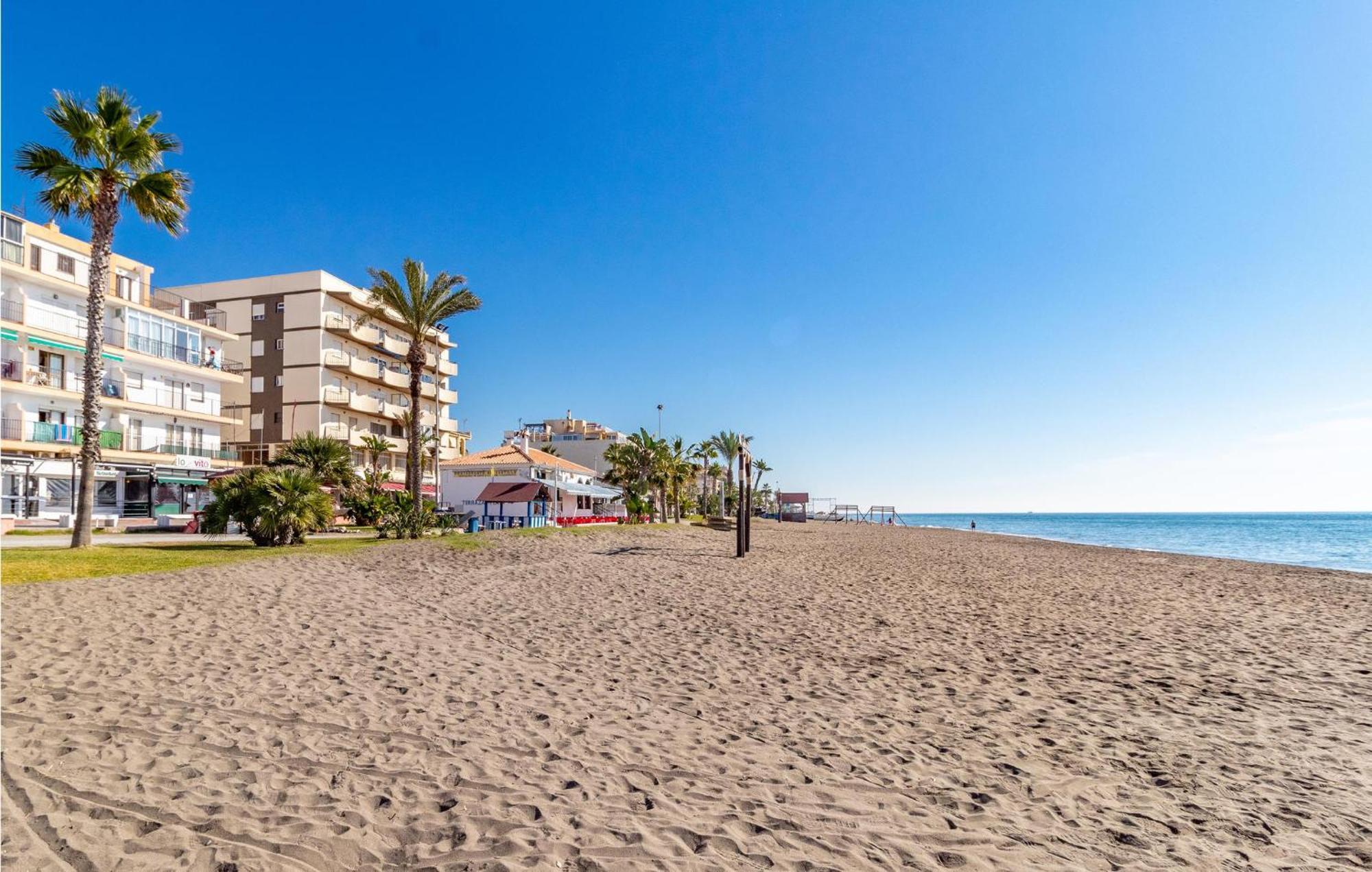 Awesome Home In Cala Del Moral With Kitchen La Cala Del Moral ภายนอก รูปภาพ