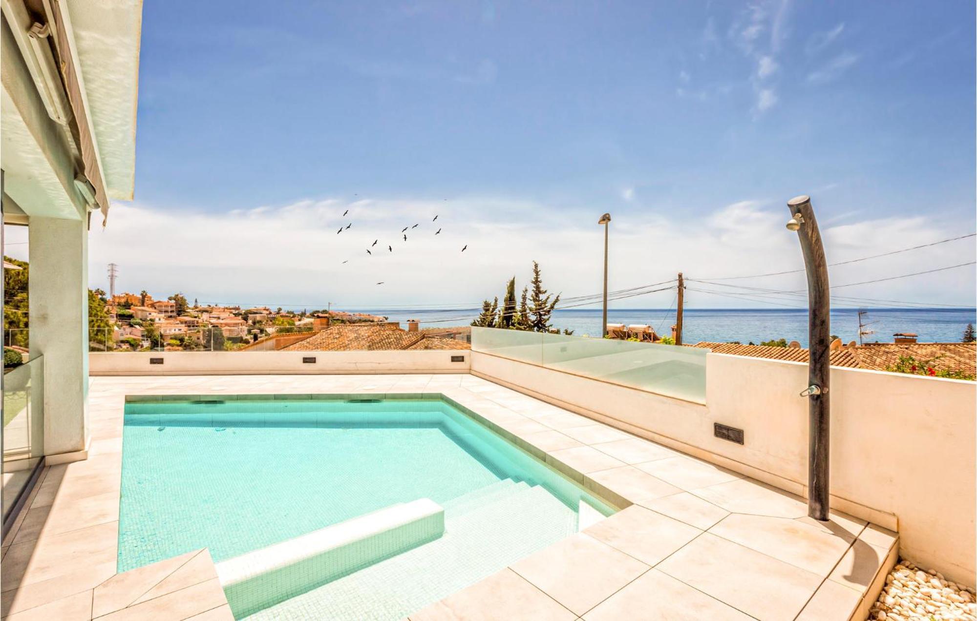 Awesome Home In Cala Del Moral With Kitchen La Cala Del Moral ภายนอก รูปภาพ