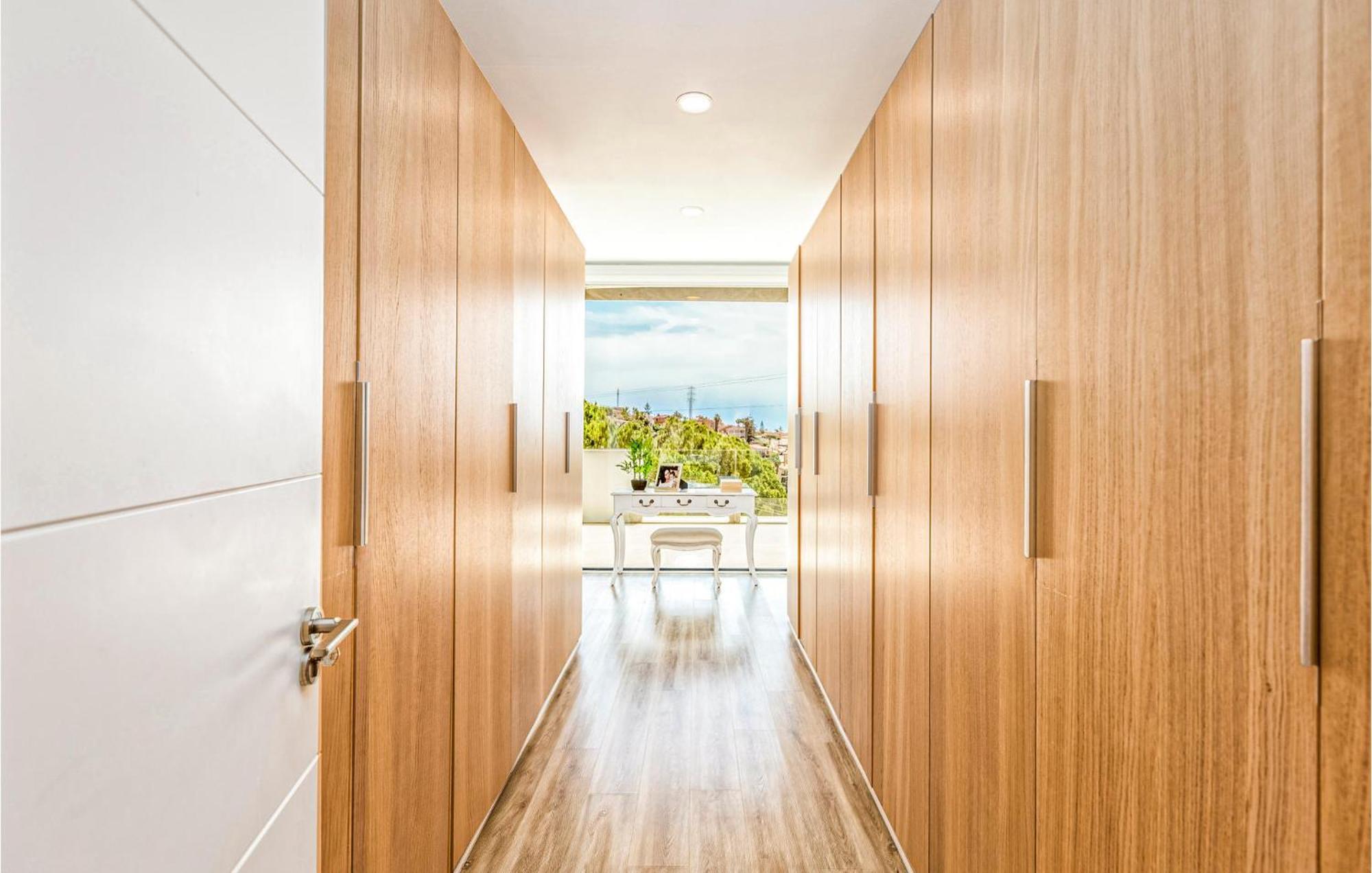Awesome Home In Cala Del Moral With Kitchen La Cala Del Moral ภายนอก รูปภาพ